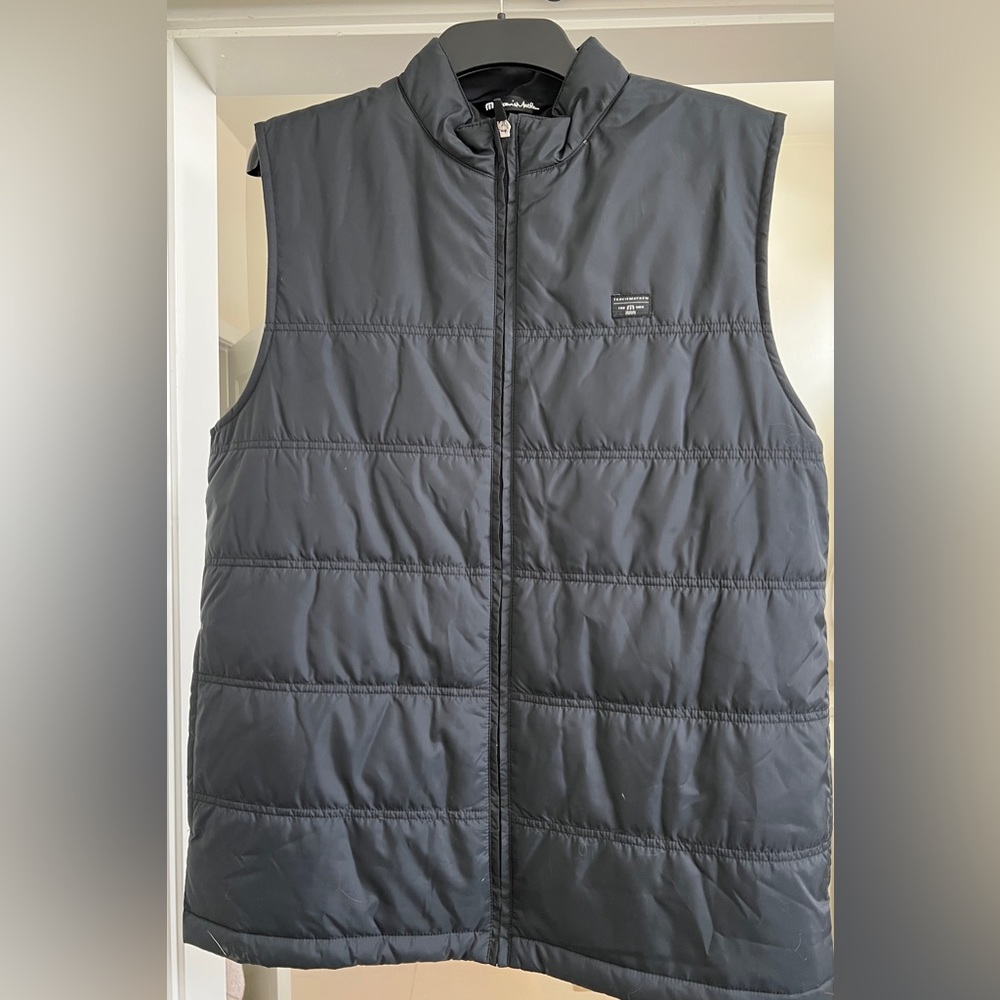 Travis Mathew Golf Vest - men's size Large